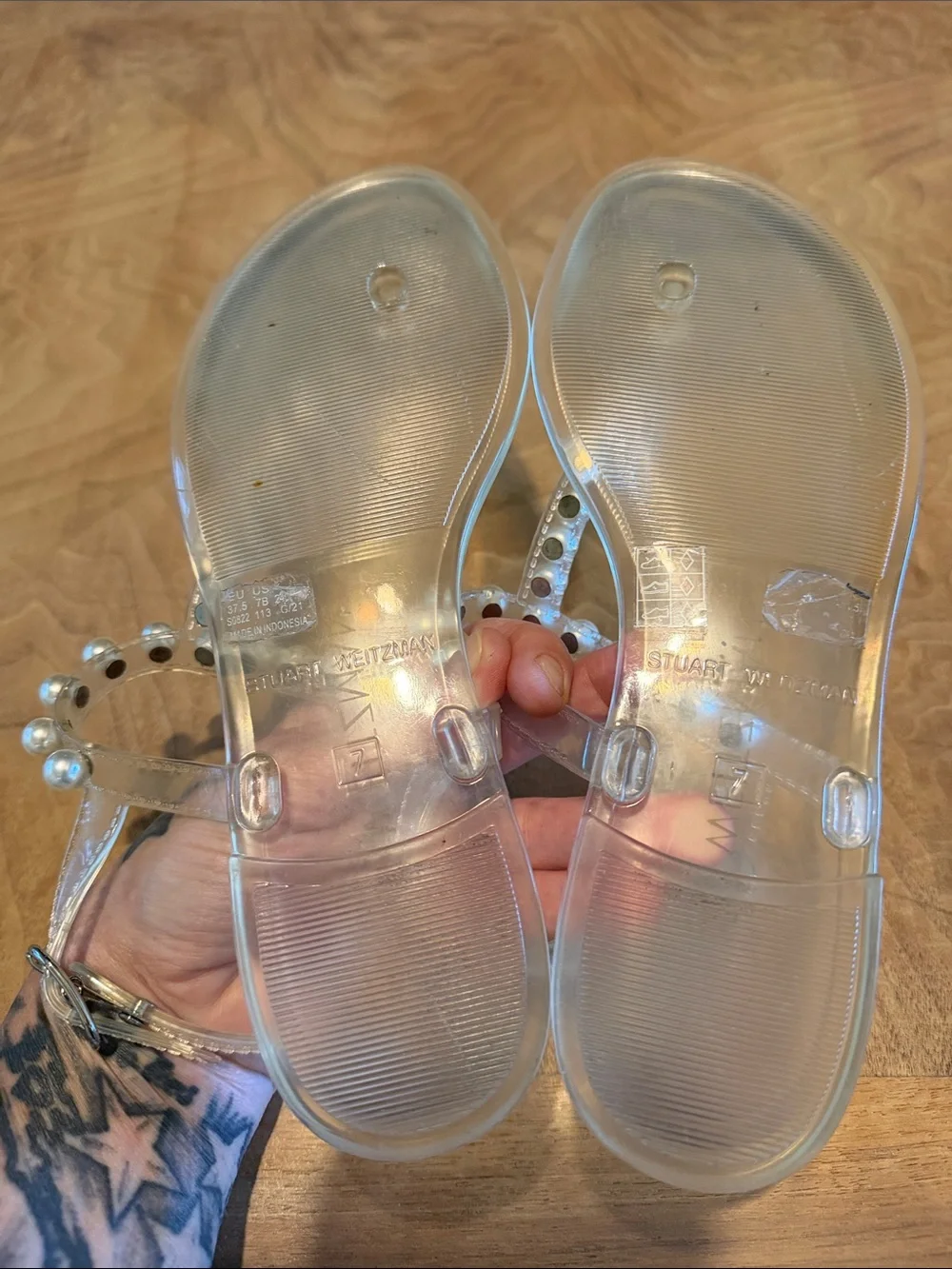Stuart Weitzman Goldie Pearl Jelly Sandals Size 7